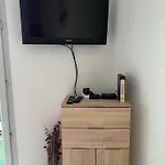 Confort, Parking Et Privee 아파트