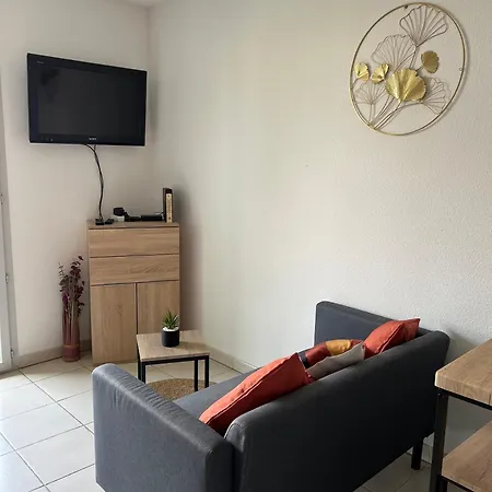 شقة Confort, Parking Et Privee *