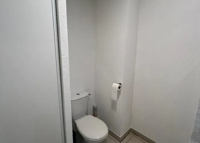 شقة Confort, Parking Et Privee *